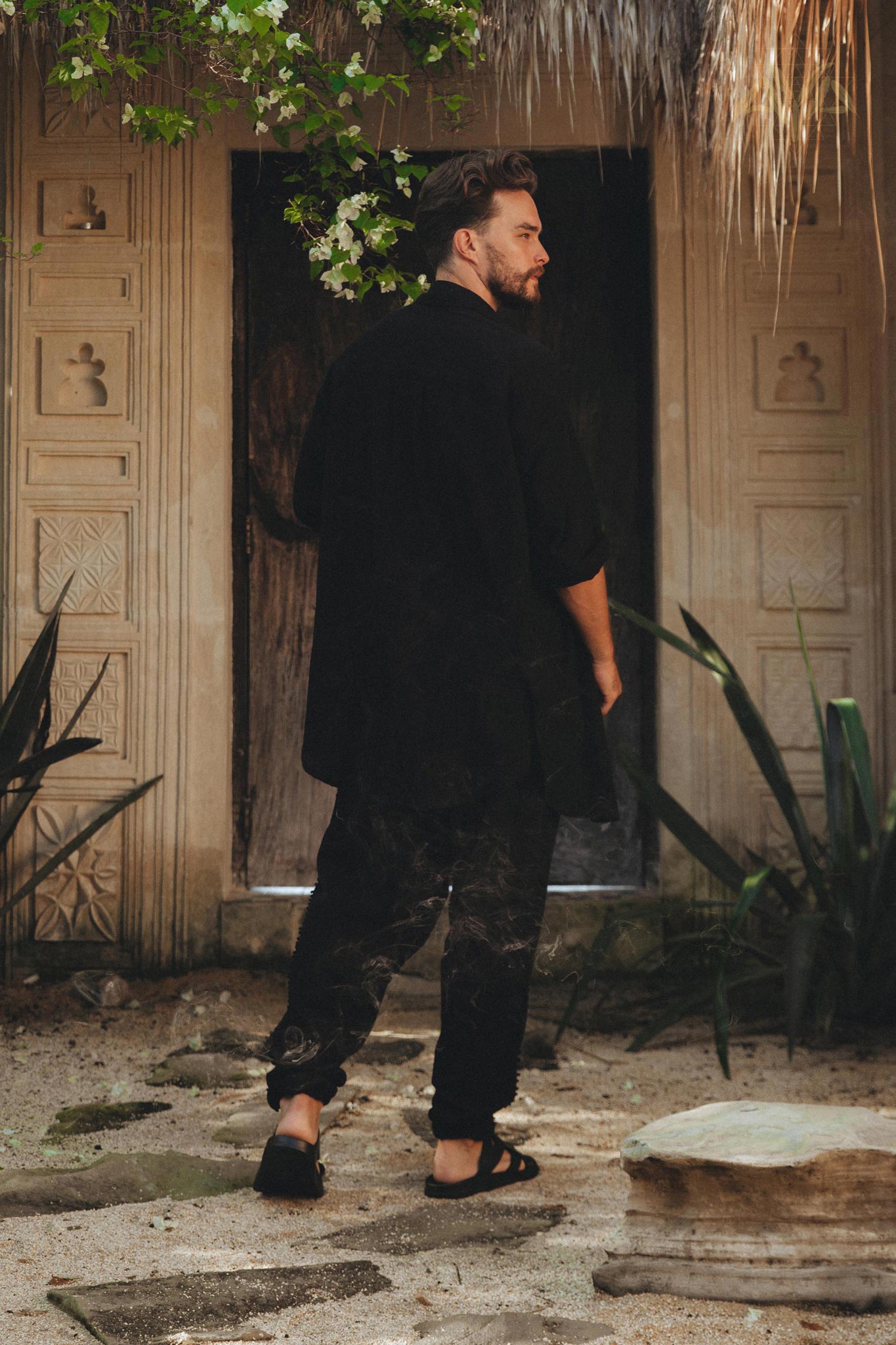 Black Handwoven Cotton Oversized Shirt for Men - AYA SW IDR