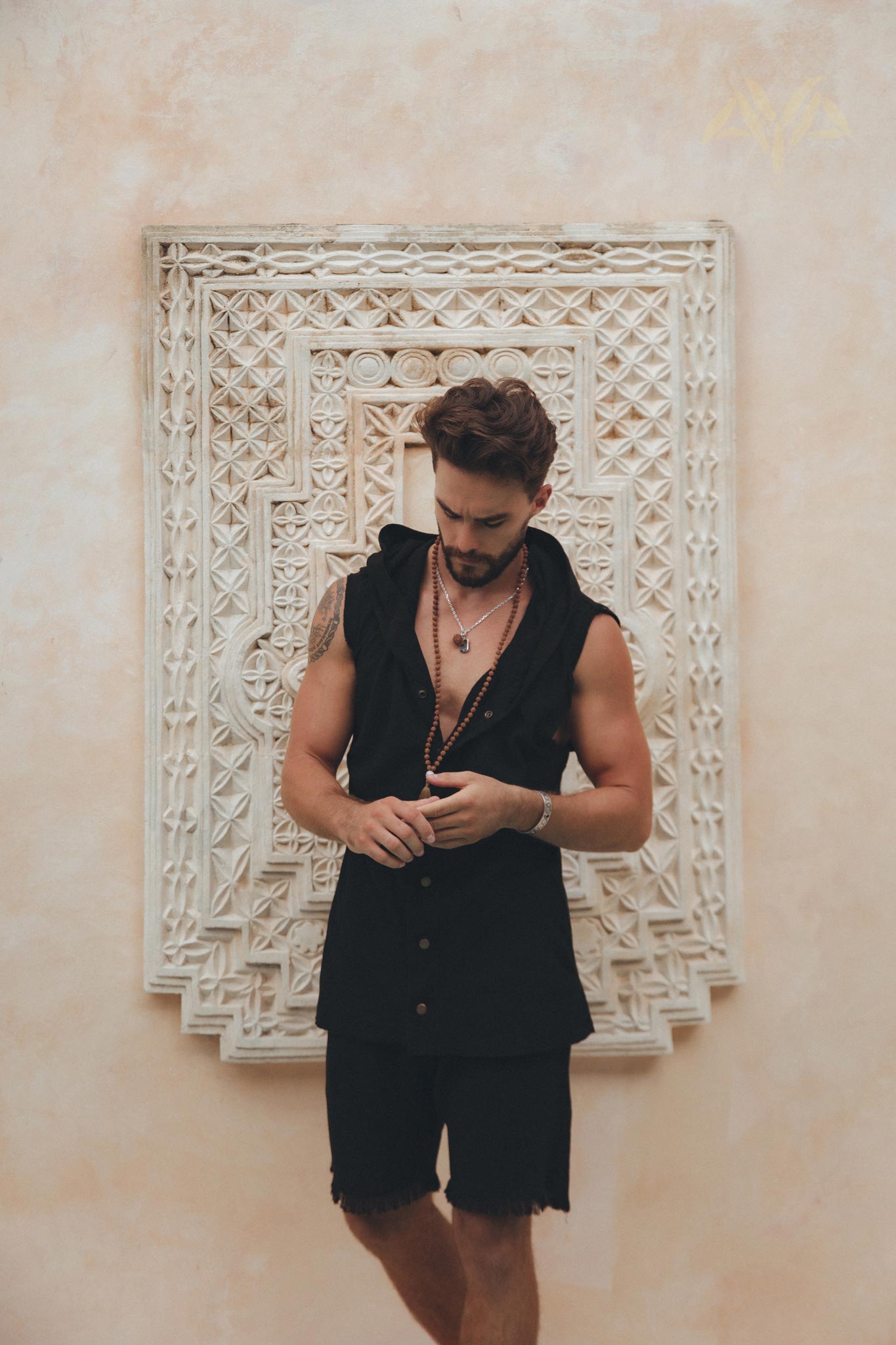 Black Hooded Vest Waistcoat for Men - AYA SW IDR