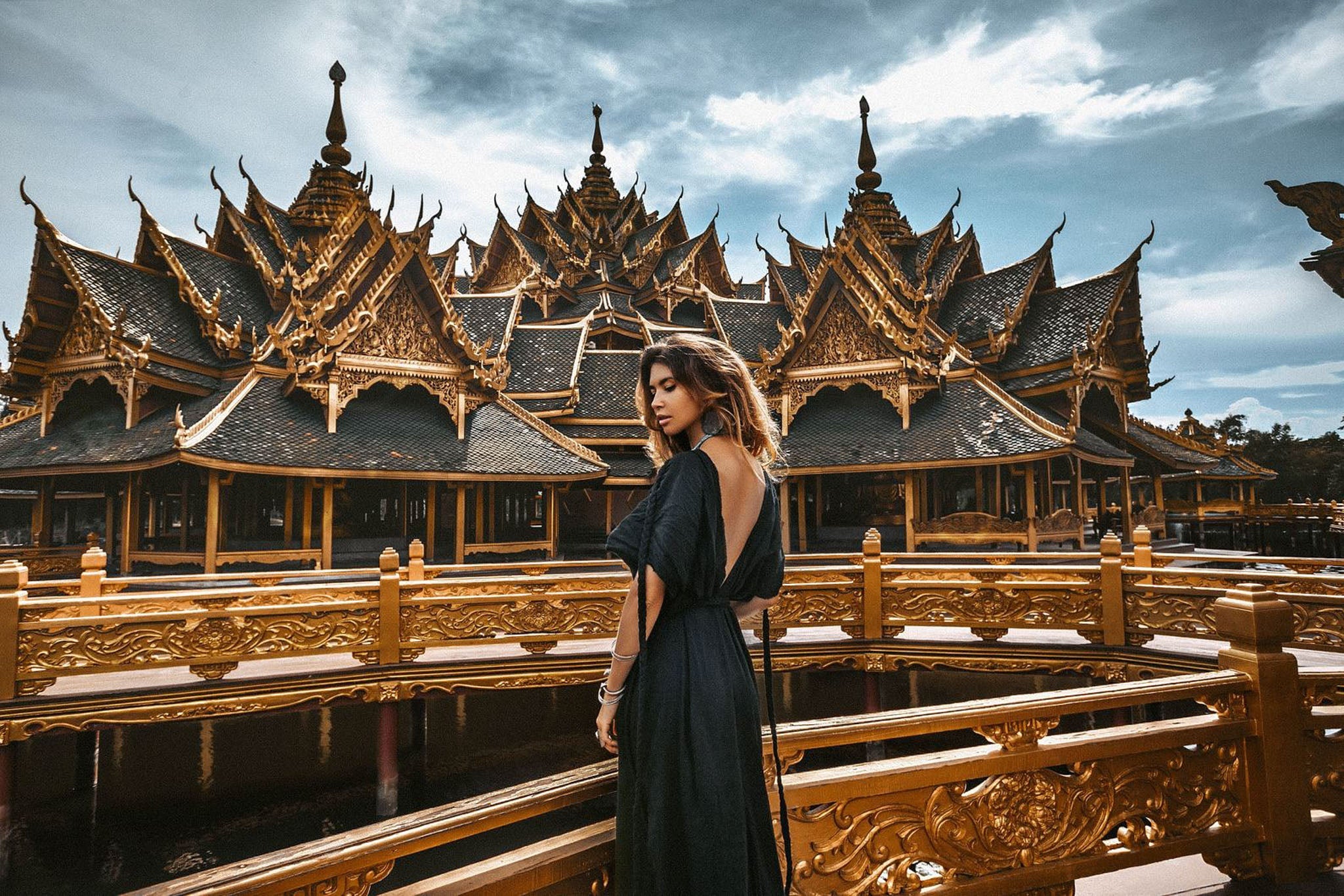 Black Nomad Spirit Dress (Adjustable size, multiway dress) - AYA SW IDR