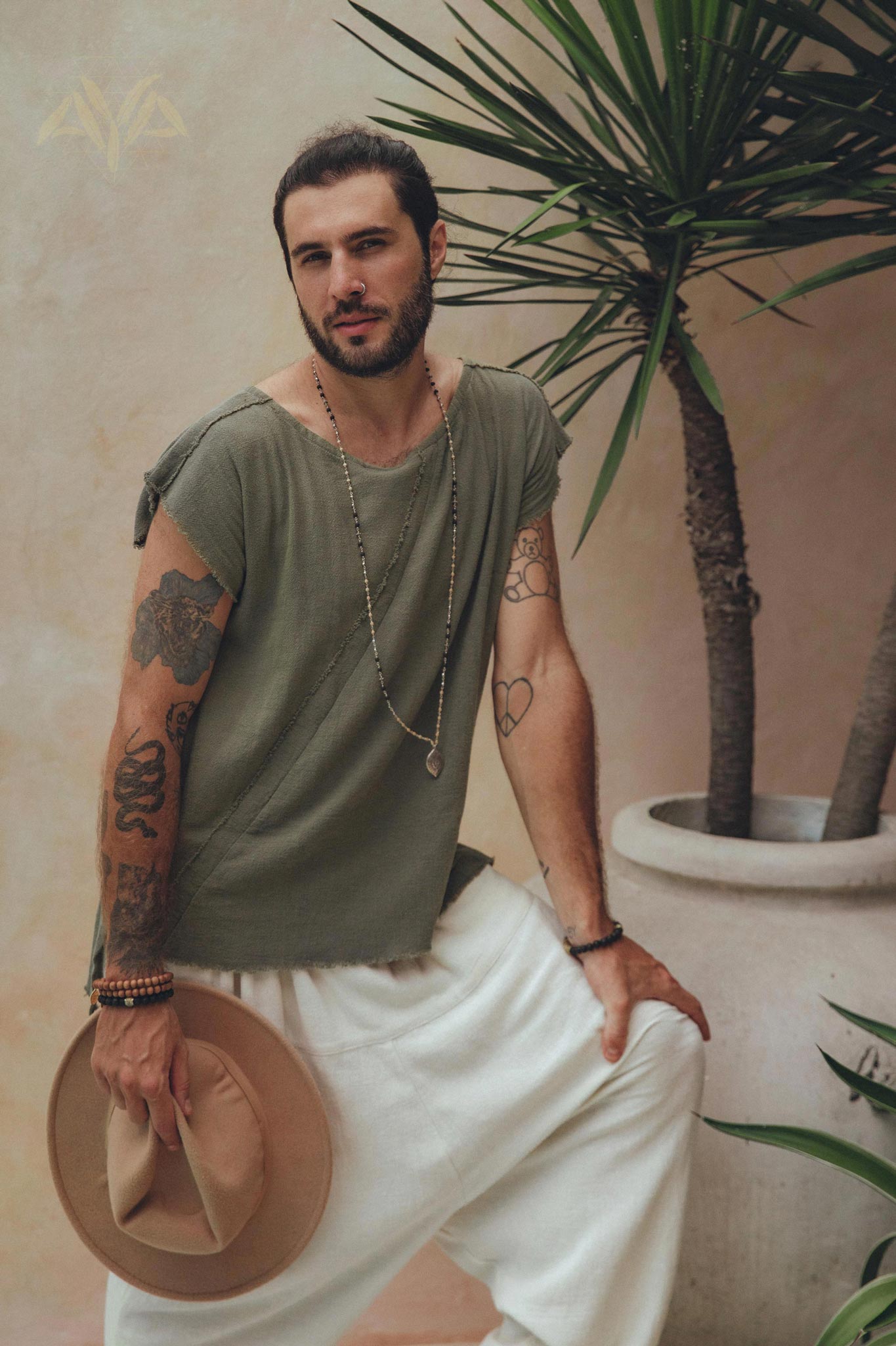 Dark Green Raw Edge Thick Cotton Top Tee for Men - AYA SW IDR