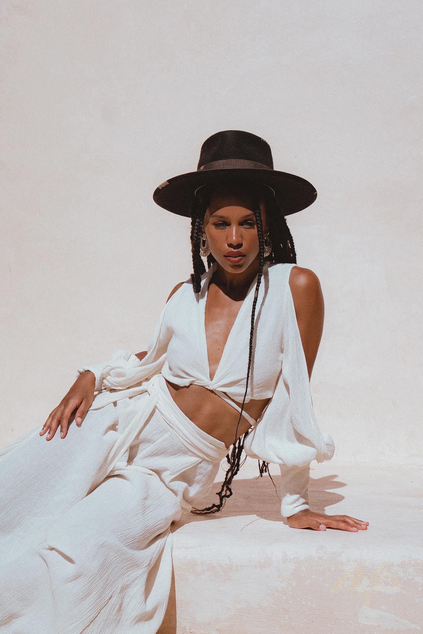 Off - White Ambrosia Set Top and Pants • Organic Boho Top & Trousers for Women - AYA SW IDR