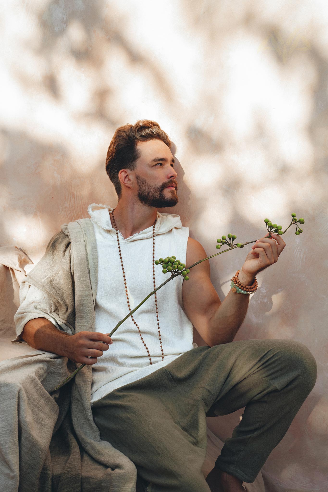 White Handwoven Cotton Sleeveless Hoody for Men - AYA SW IDR