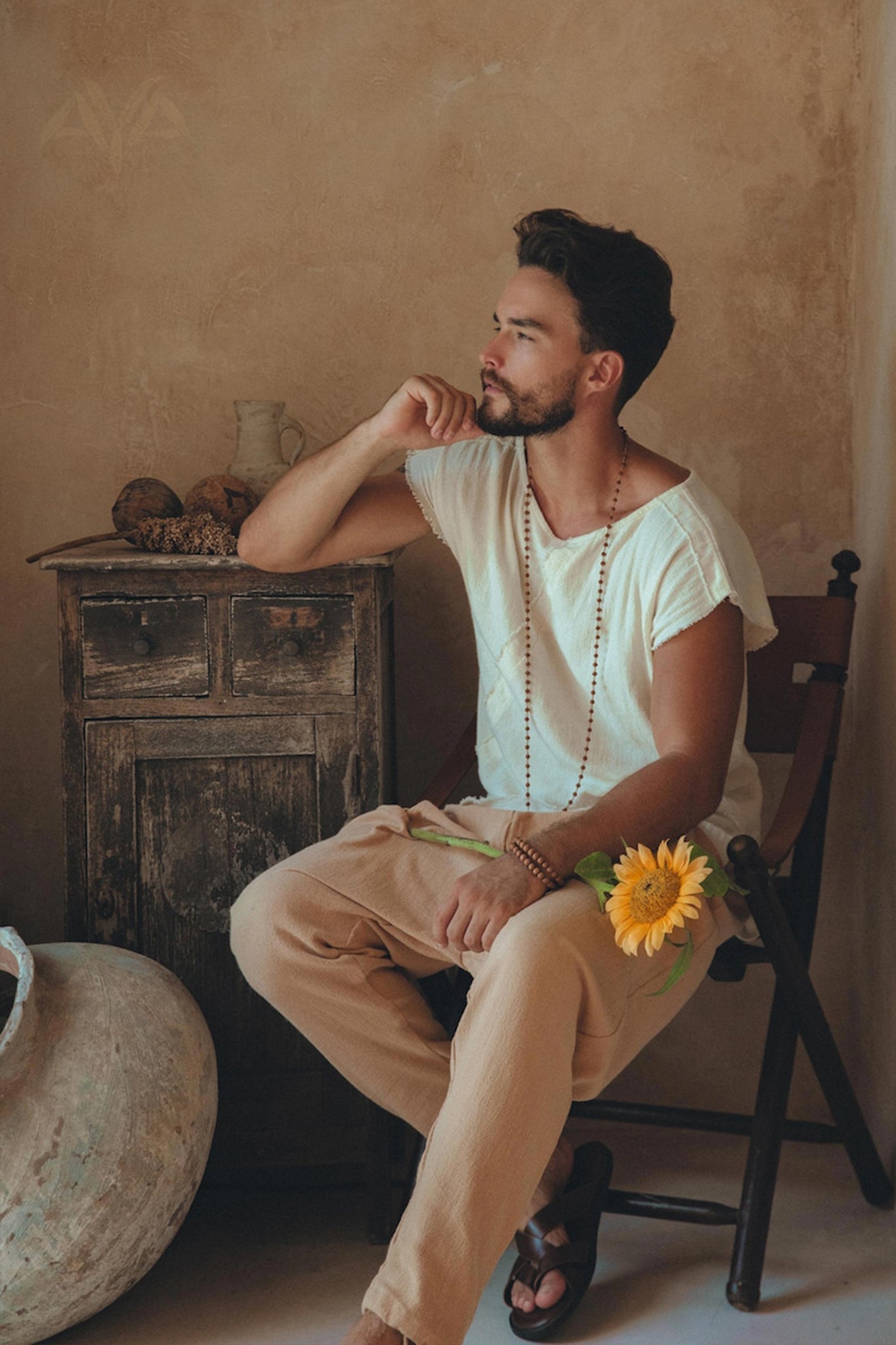 White Raw Edge Thick Cotton Top Tee for Men - AYA SW IDR